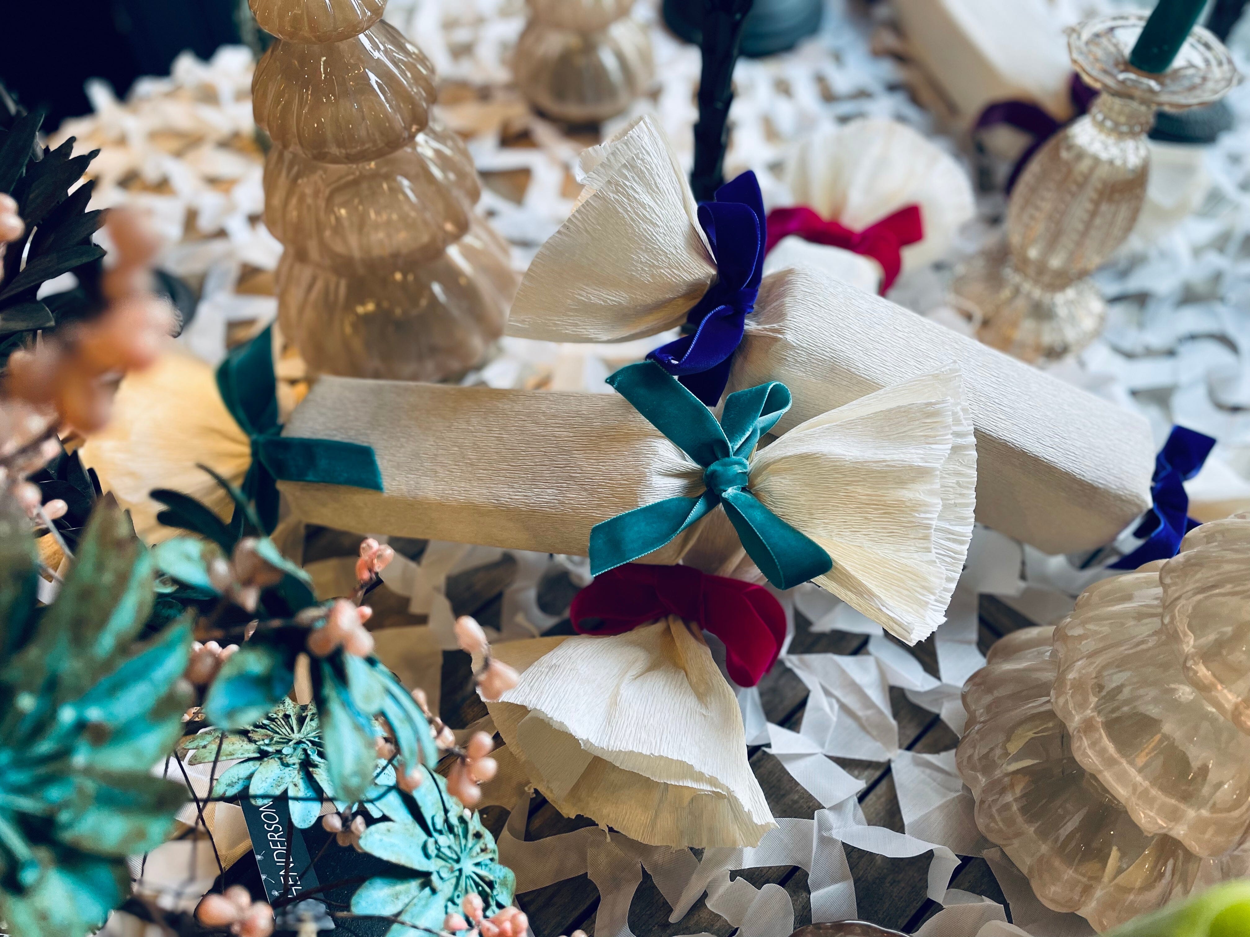 How to pull together fabulous, fuss-free, festive table and room decor