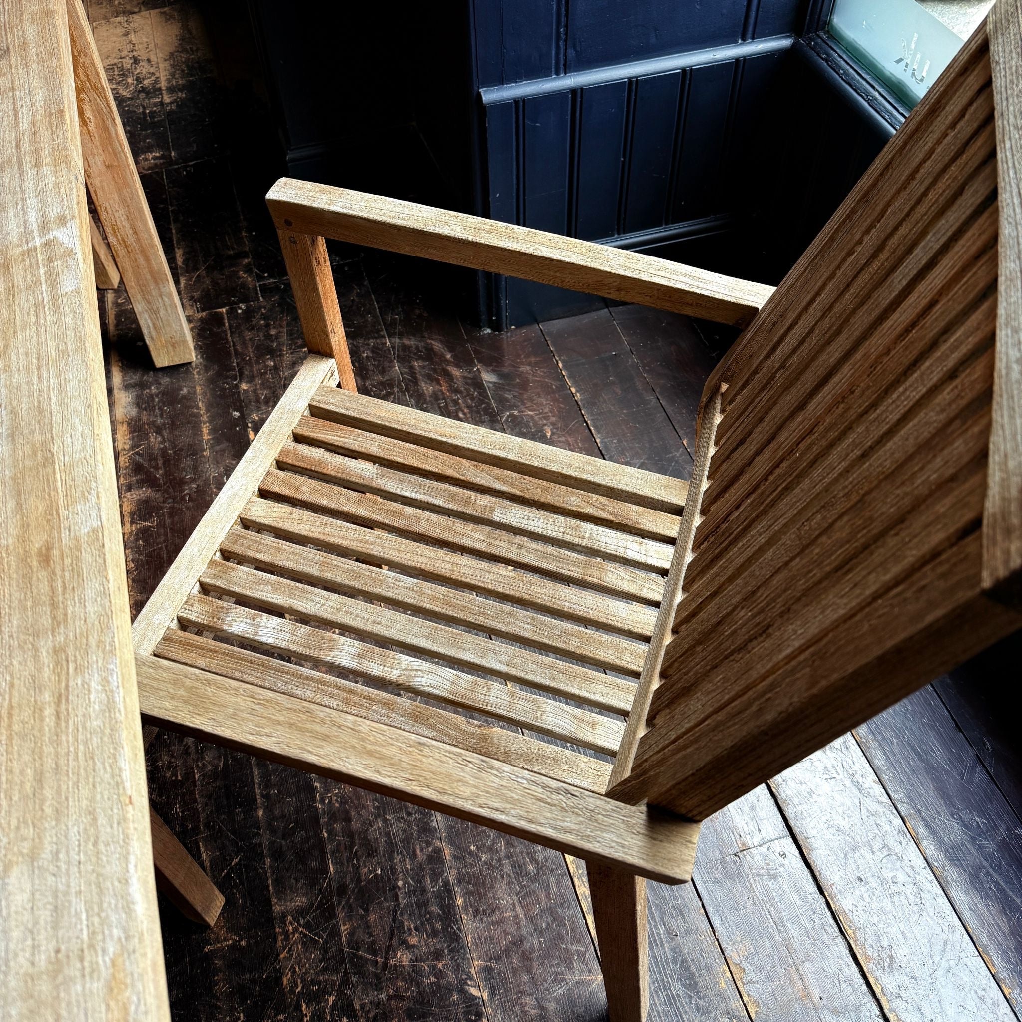 Teak Garden Table & Chair Set By Gloster