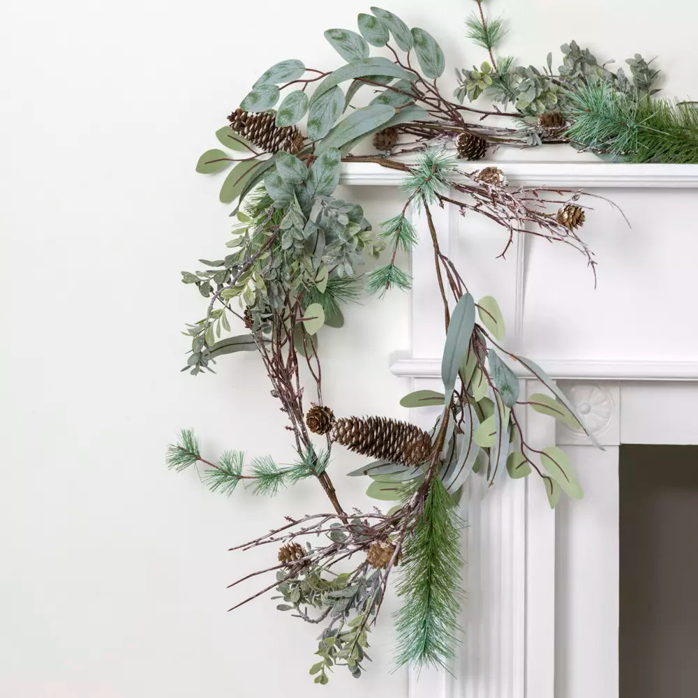 Winter Foliage Garland