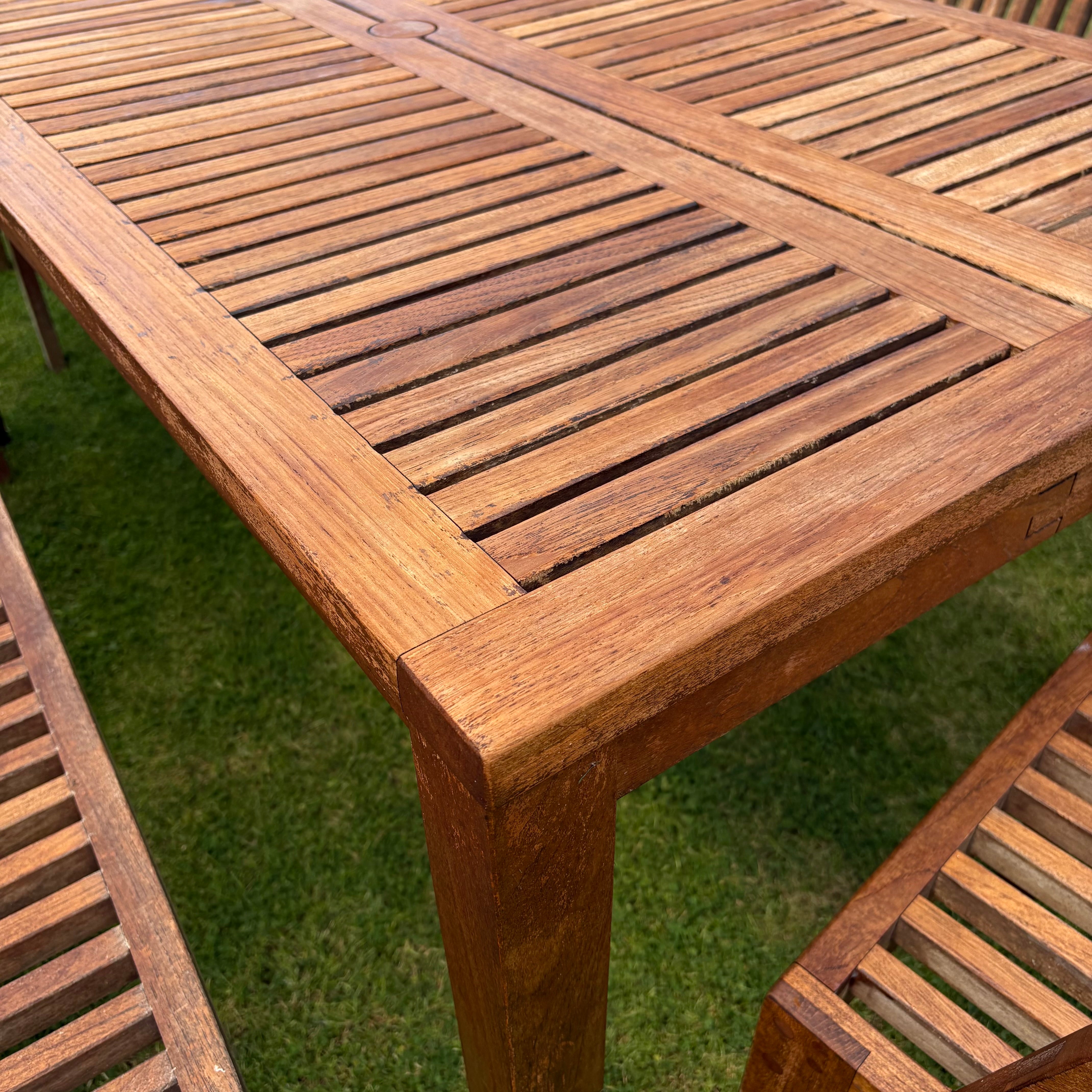 Vintage Habitat Mombasa Solid Teak Garden Set