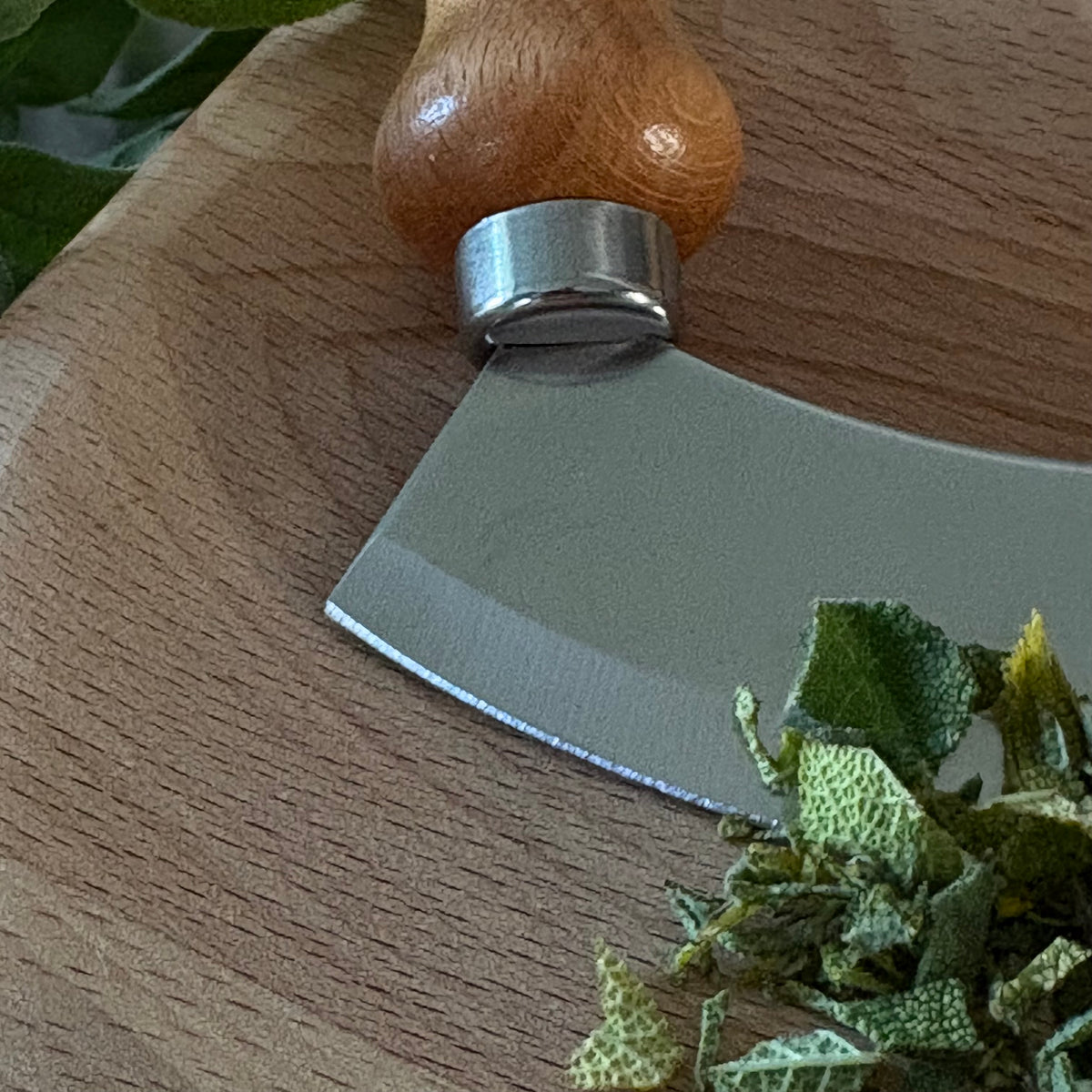 Mezzaluna & Chopping Board Set