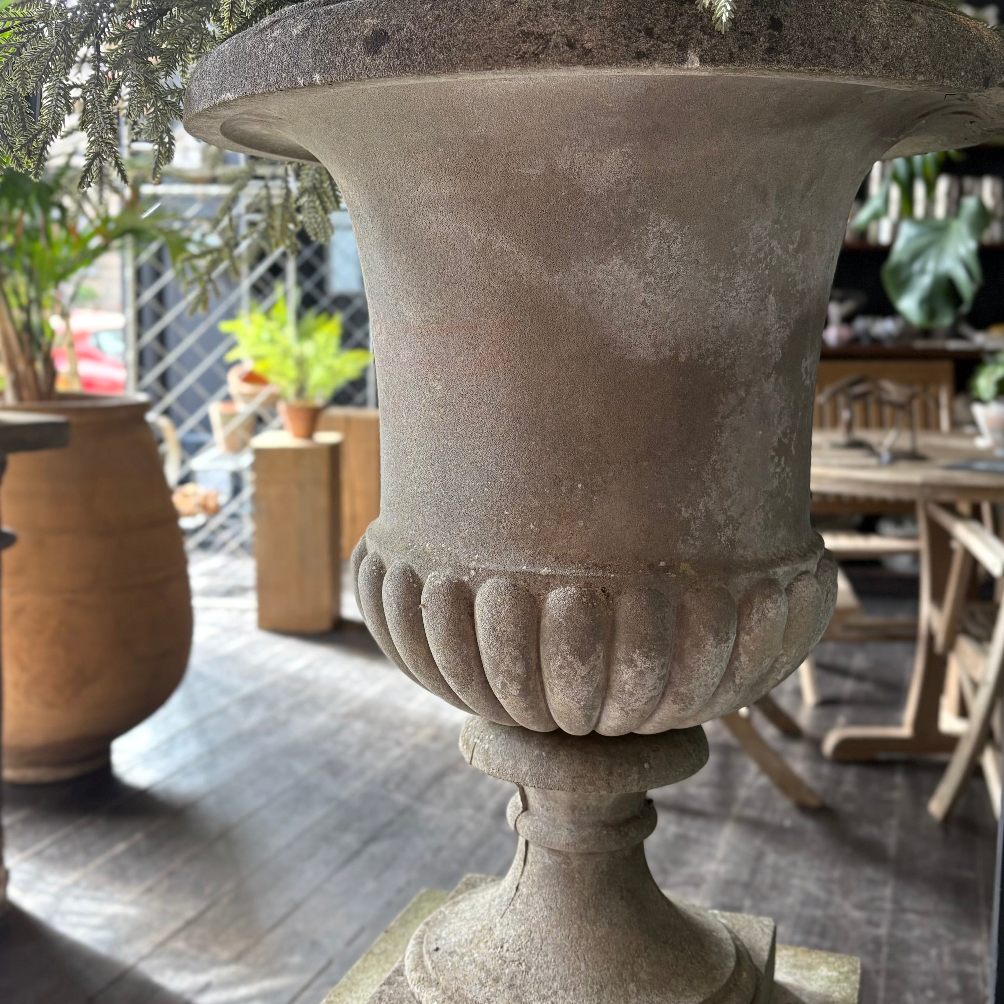 Garden Vase Planter & Pedestal