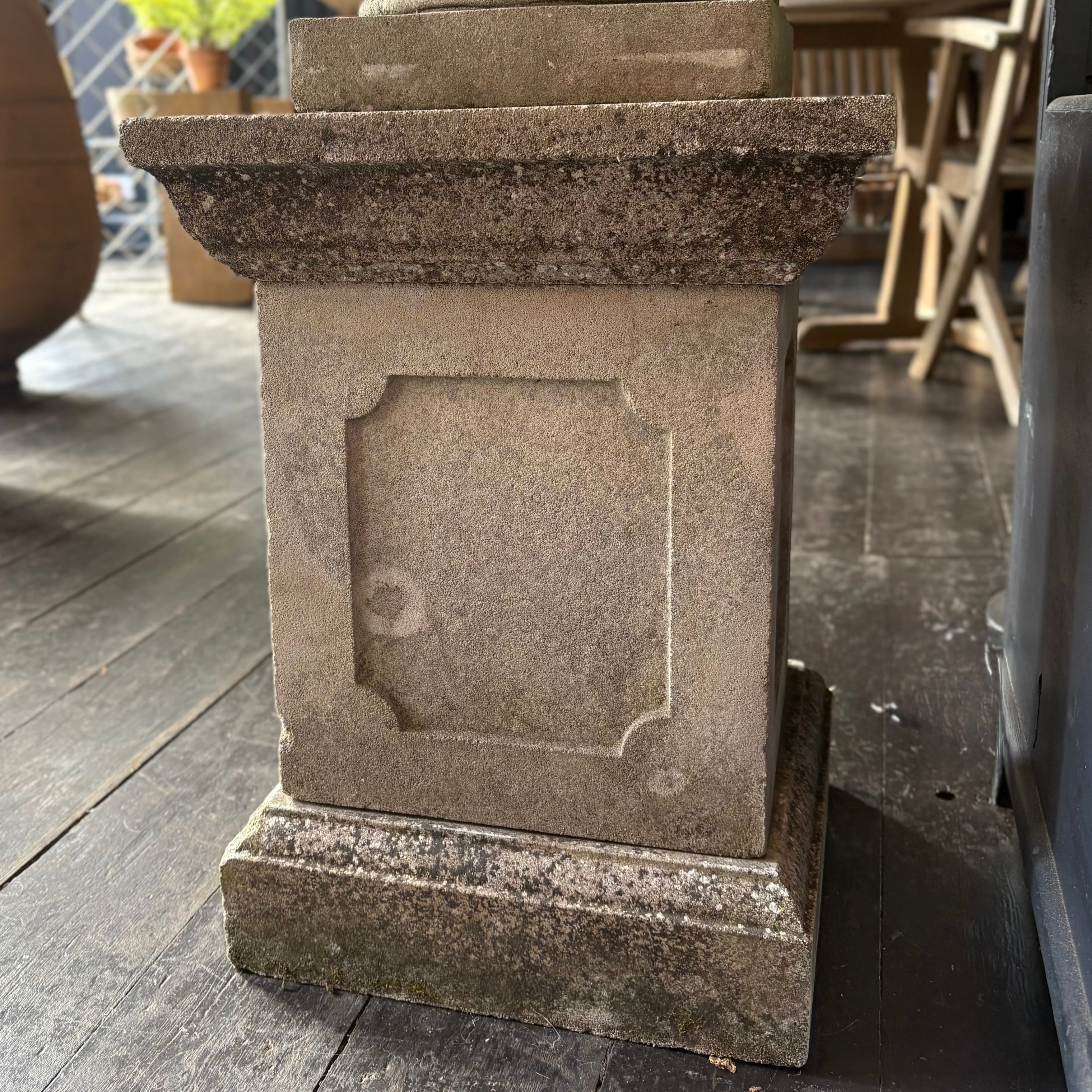 Garden Vase Planter & Pedestal