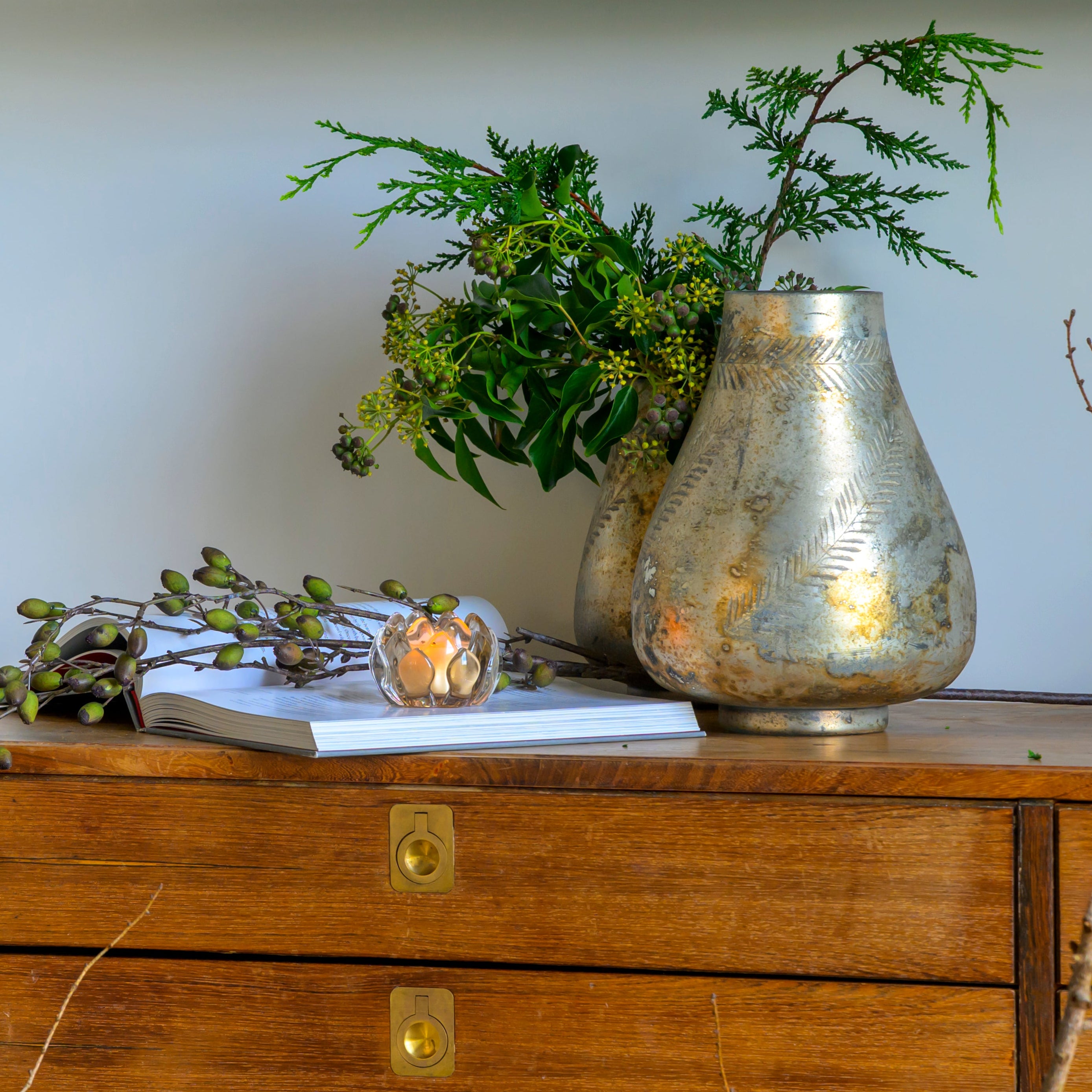 Frond Candle-holder Vase