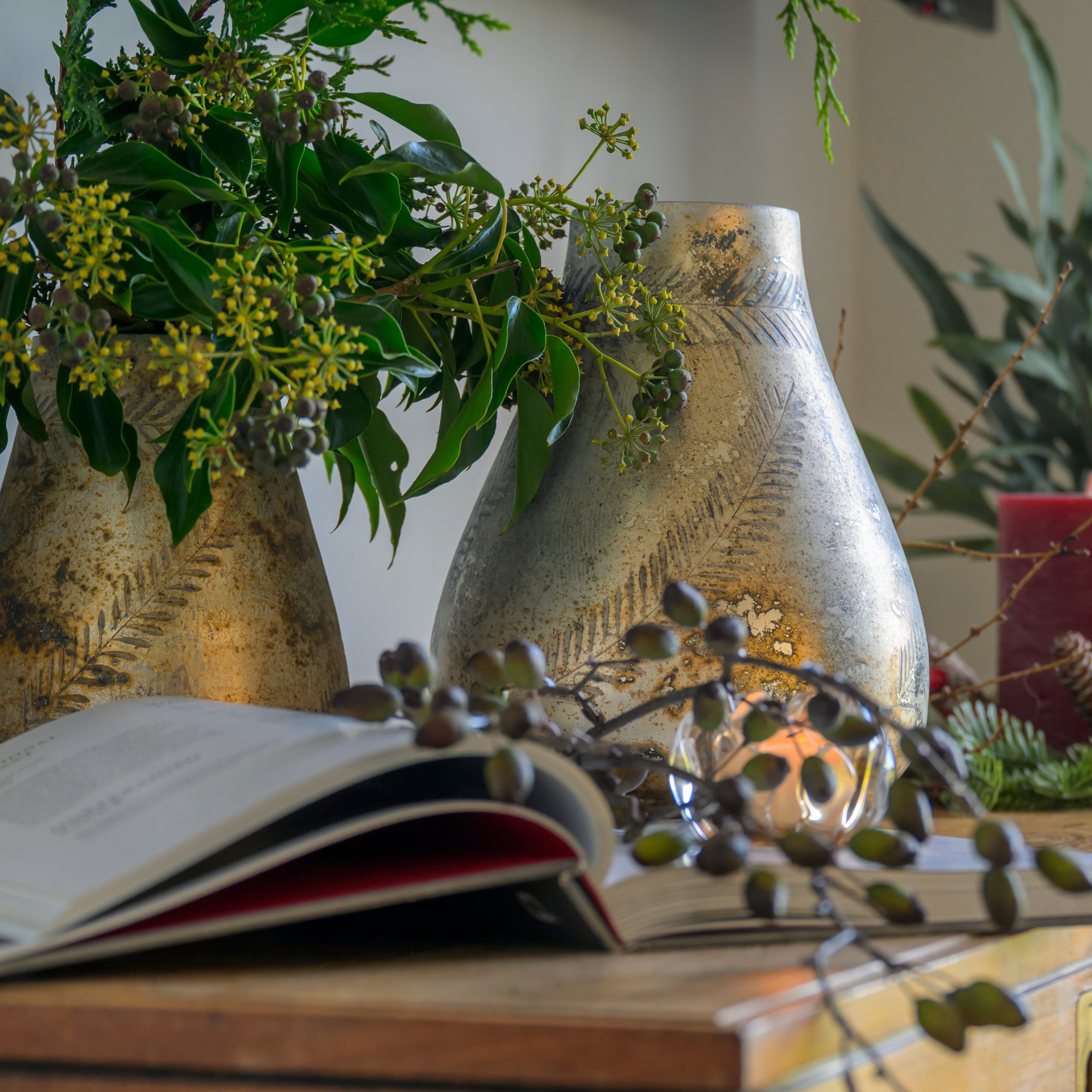 Frond Candle-holder Vase