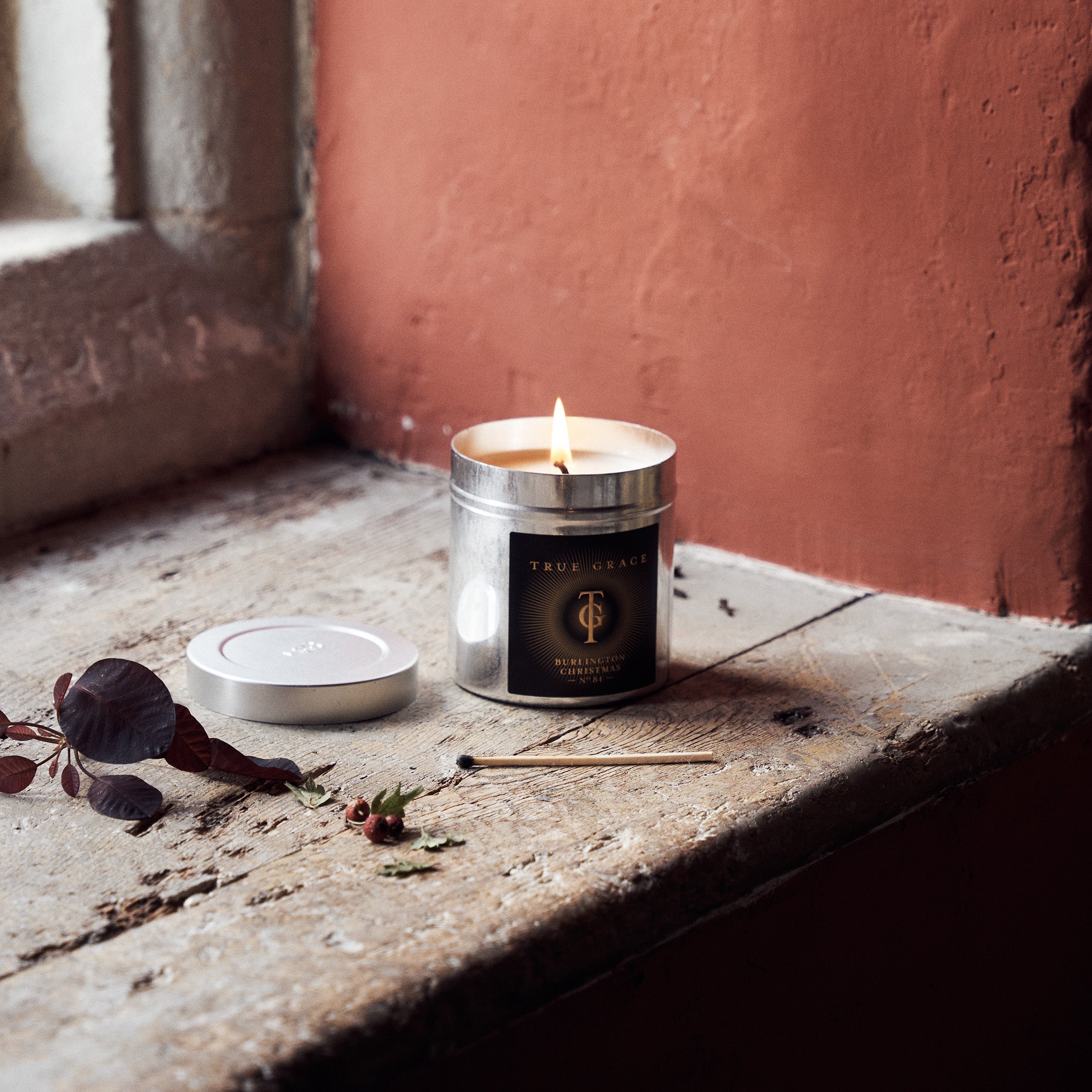 Manor Christmas Tinned Candle