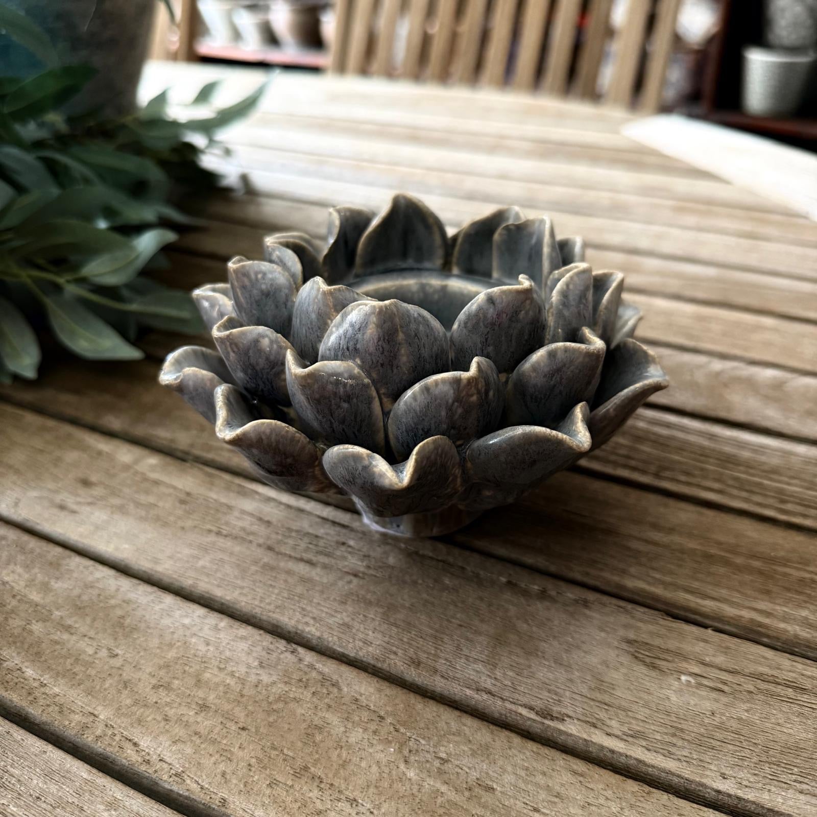 Petal Tealight Holder