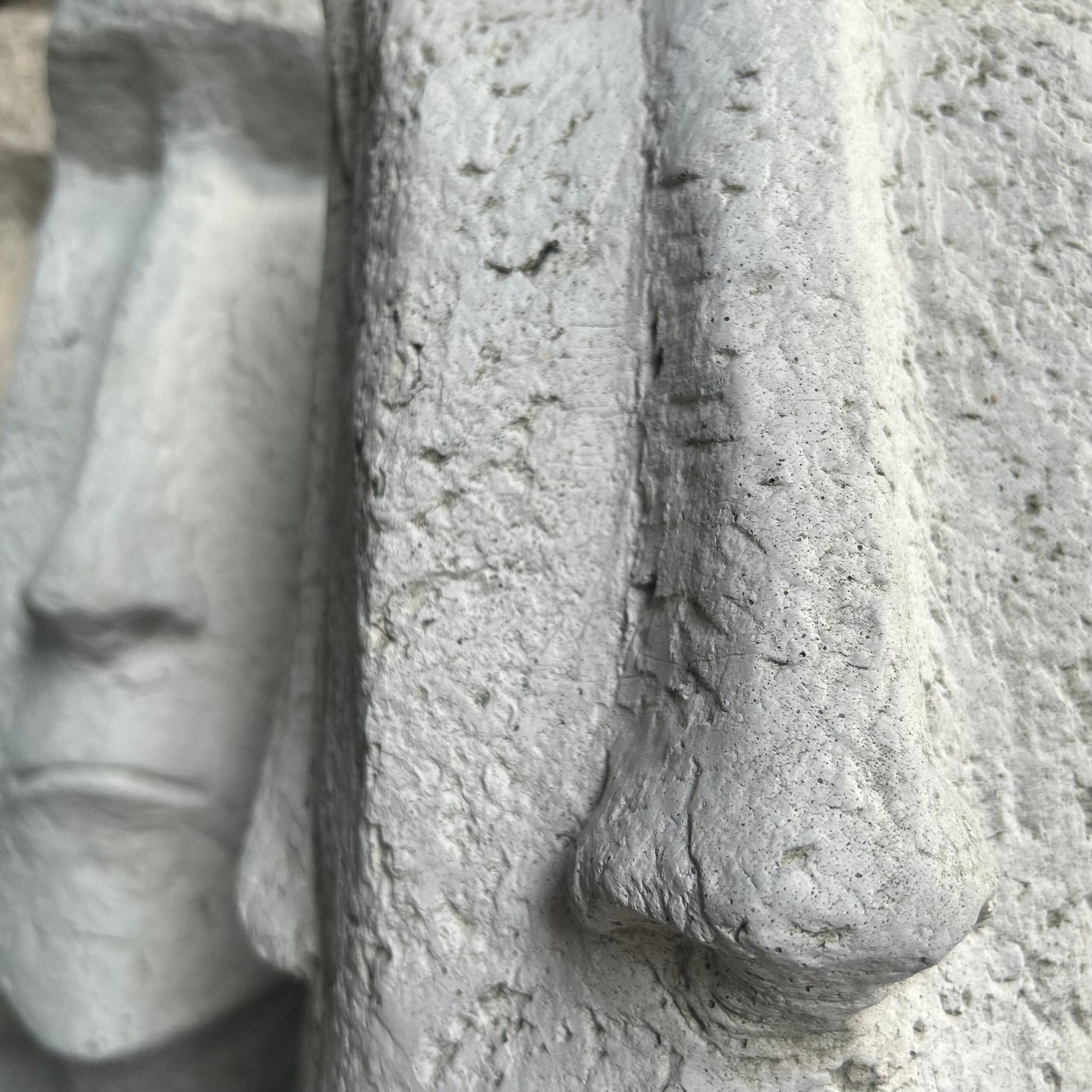 Moai Sculpture Easter Island Head Henderson's