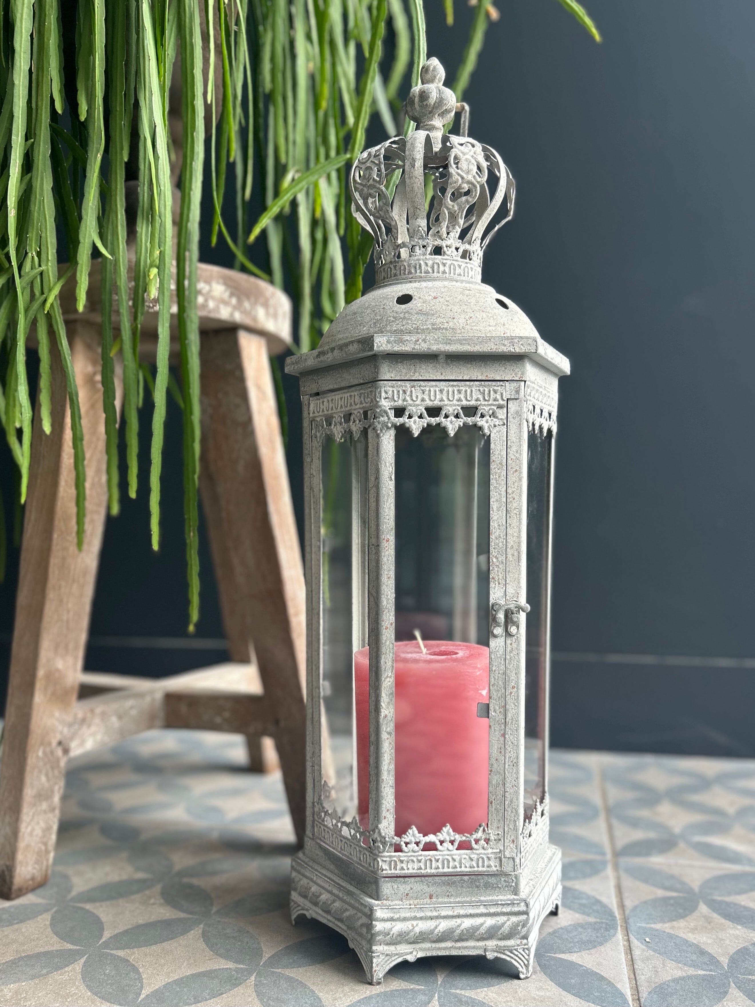 Sia Lantern Lantern Henderson's