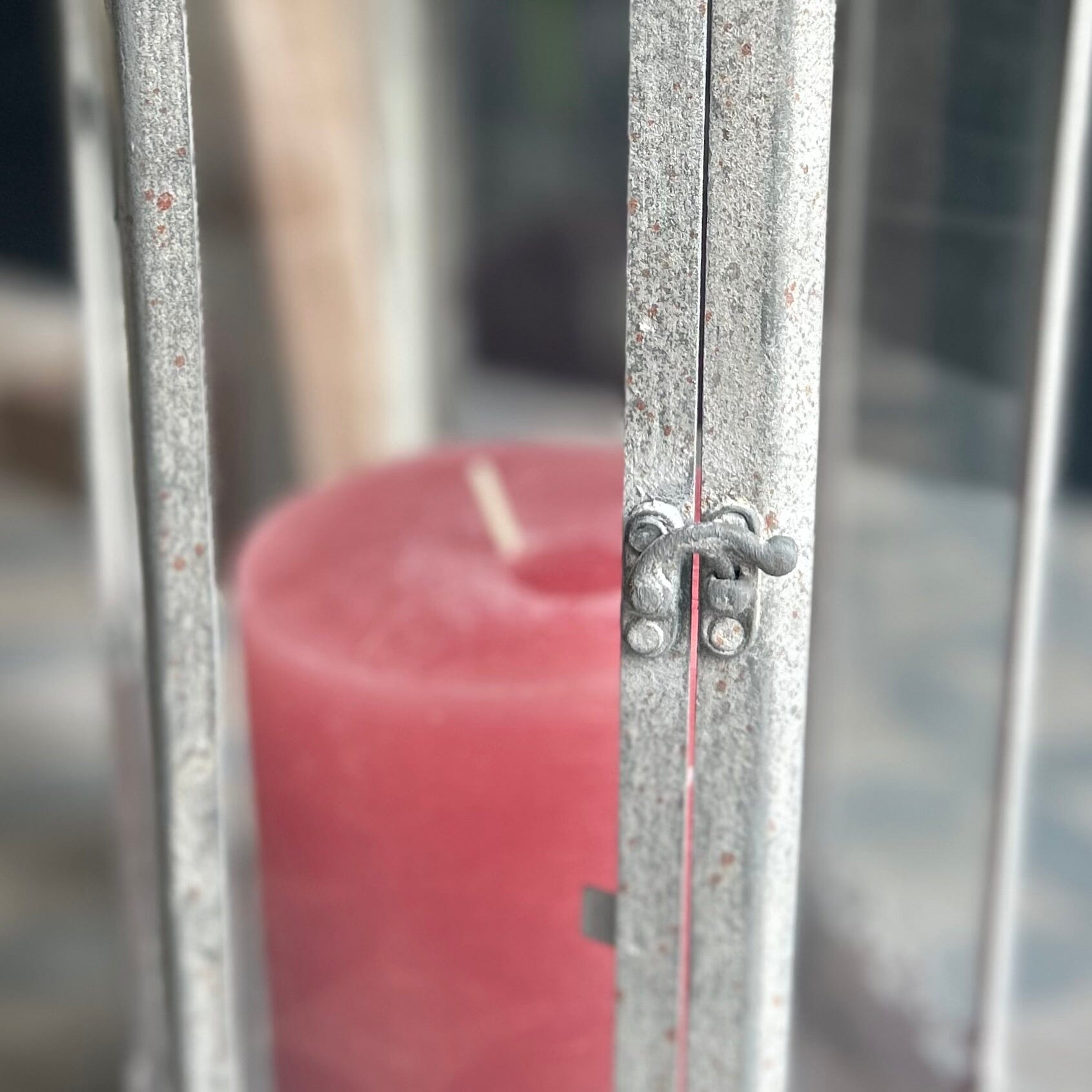 Sia Lantern Lantern Henderson's