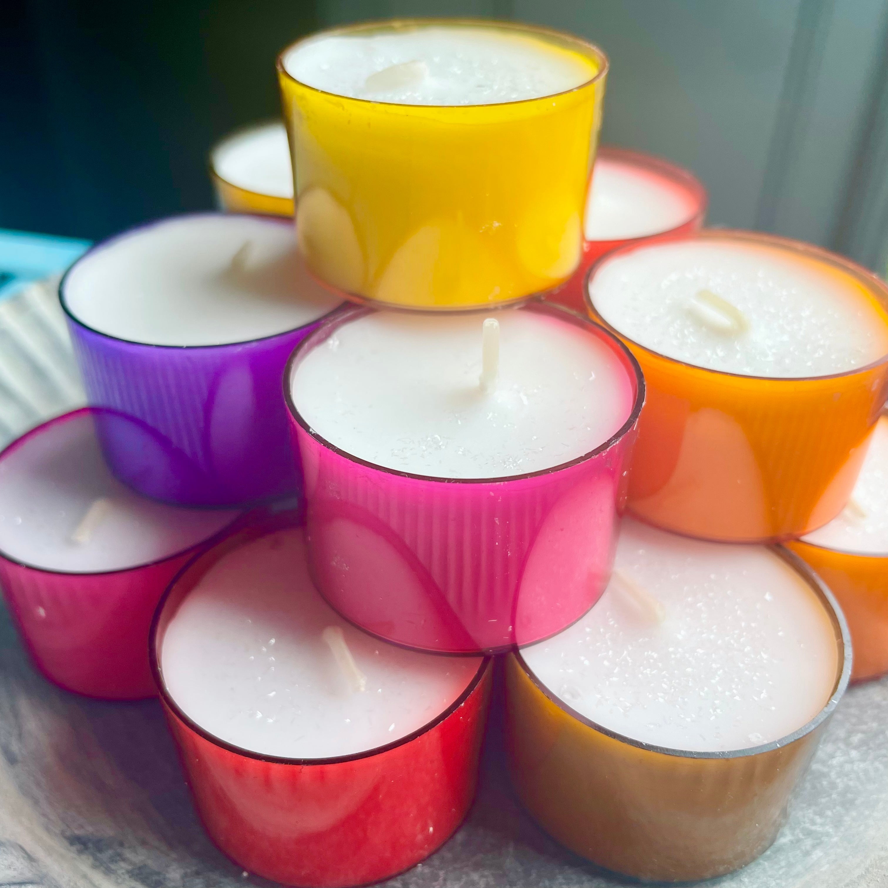 Large Tealights Large Tealight Henderson's