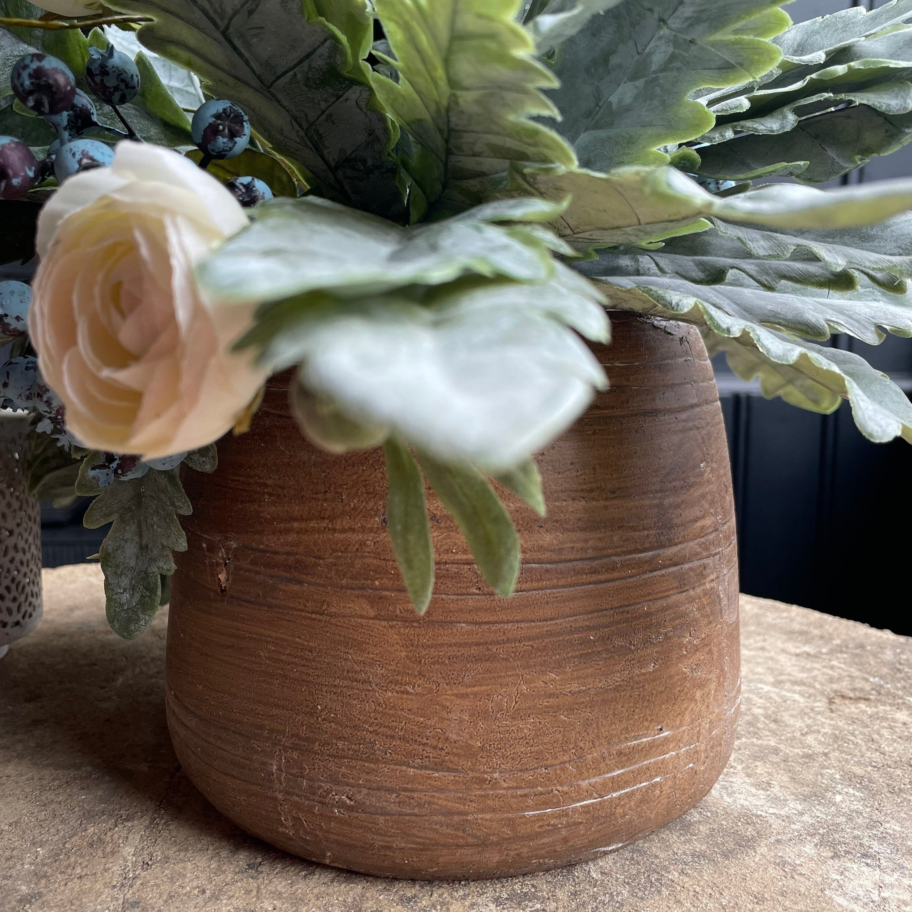 Totana Vase Vase Henderson's