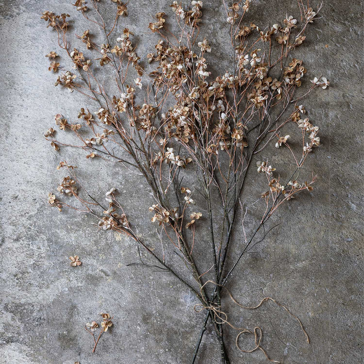 ARTIFICIAL HIBERNAL BLOSSOM stem
