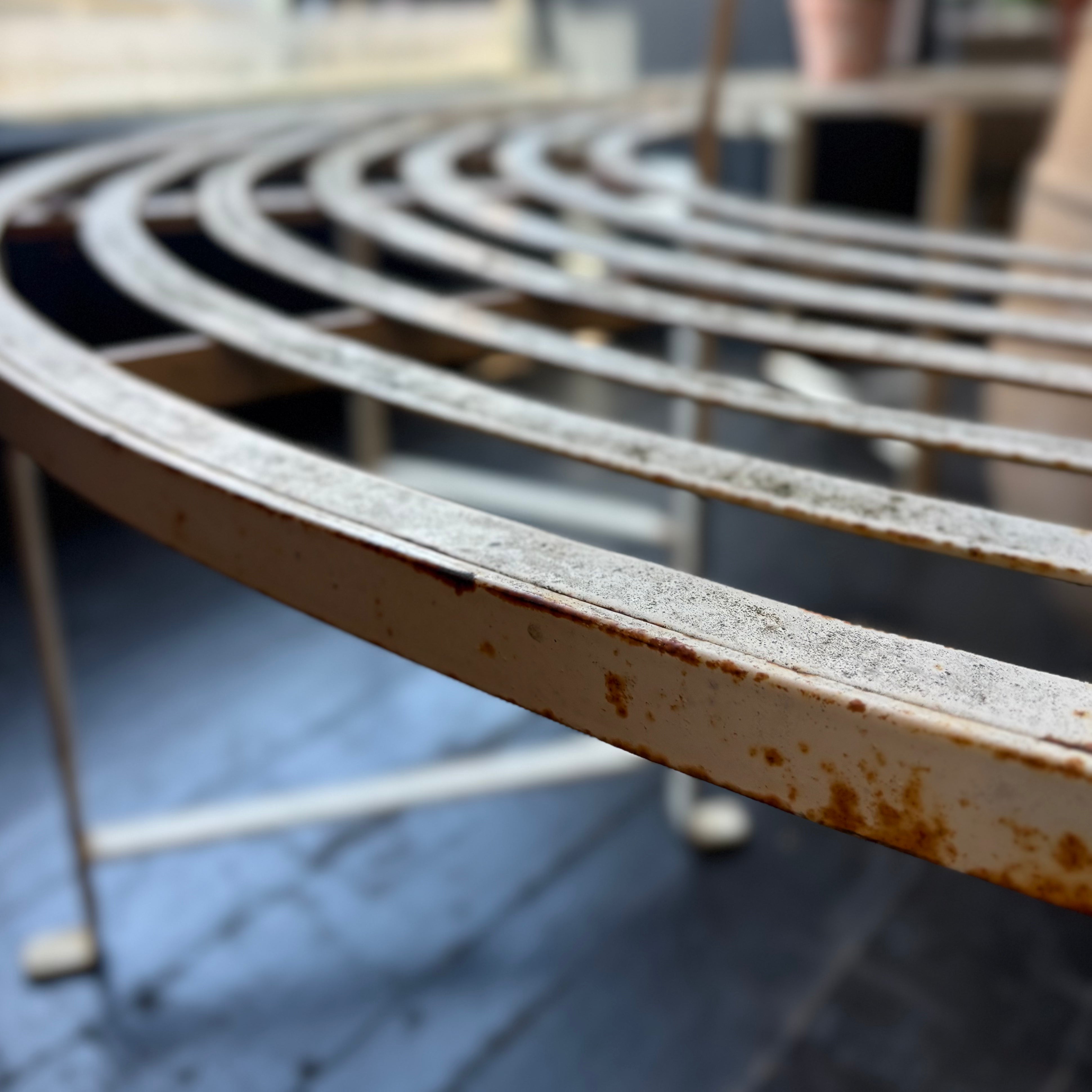 Vintage Metal Tree Seat