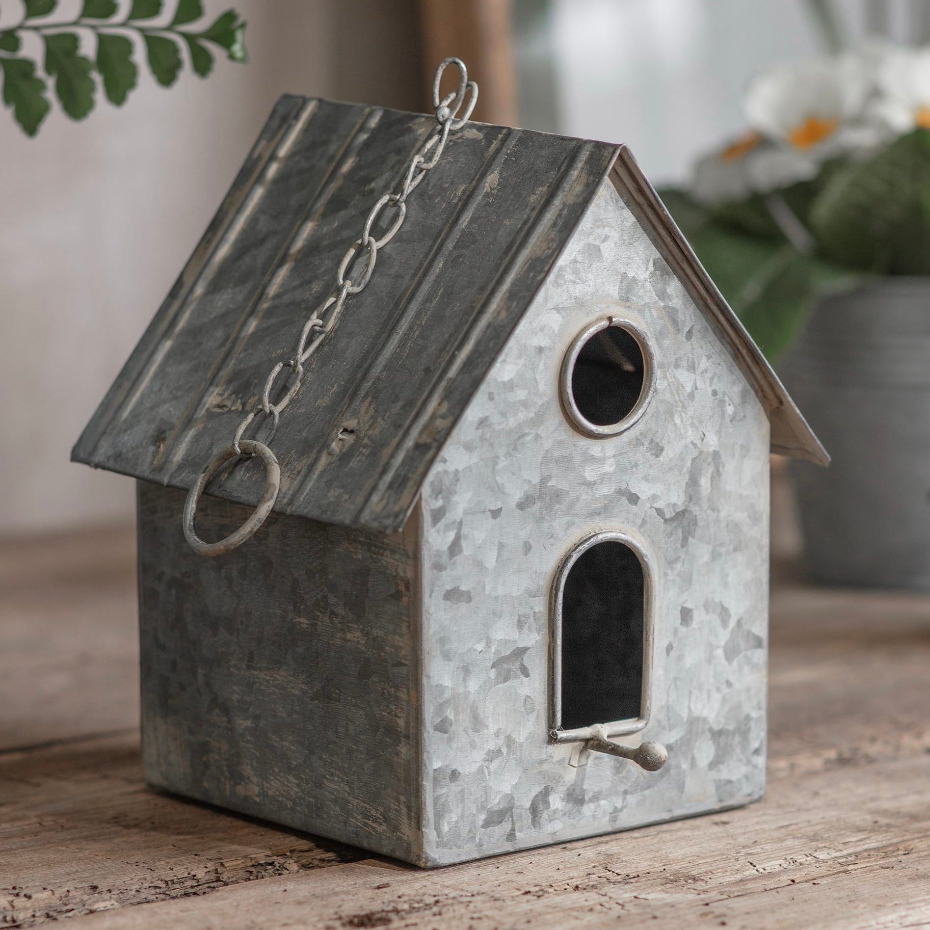 Hawthorn Birdhouse