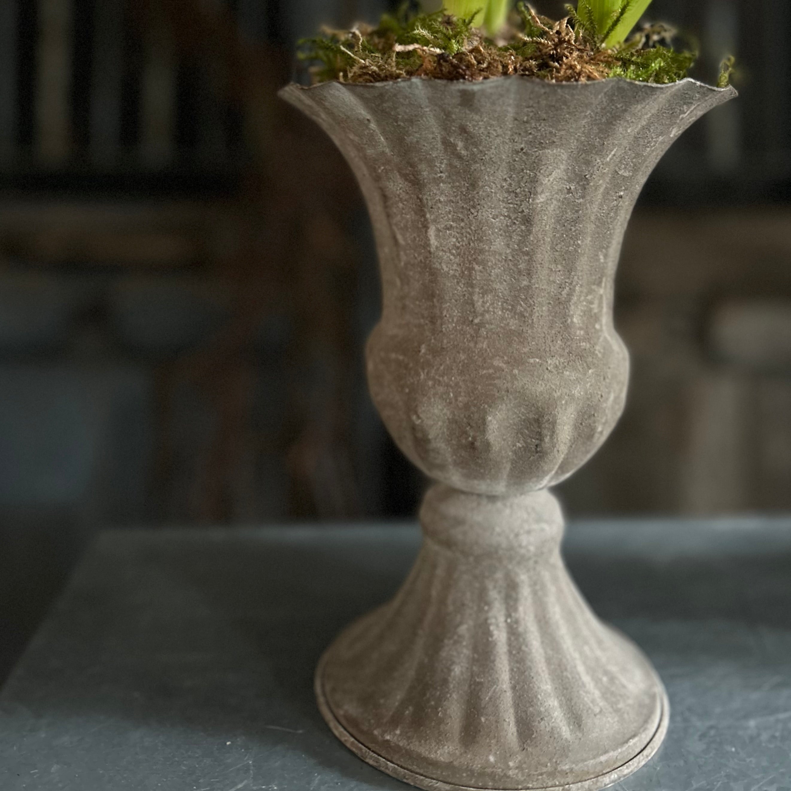 Metal Tulip Urn