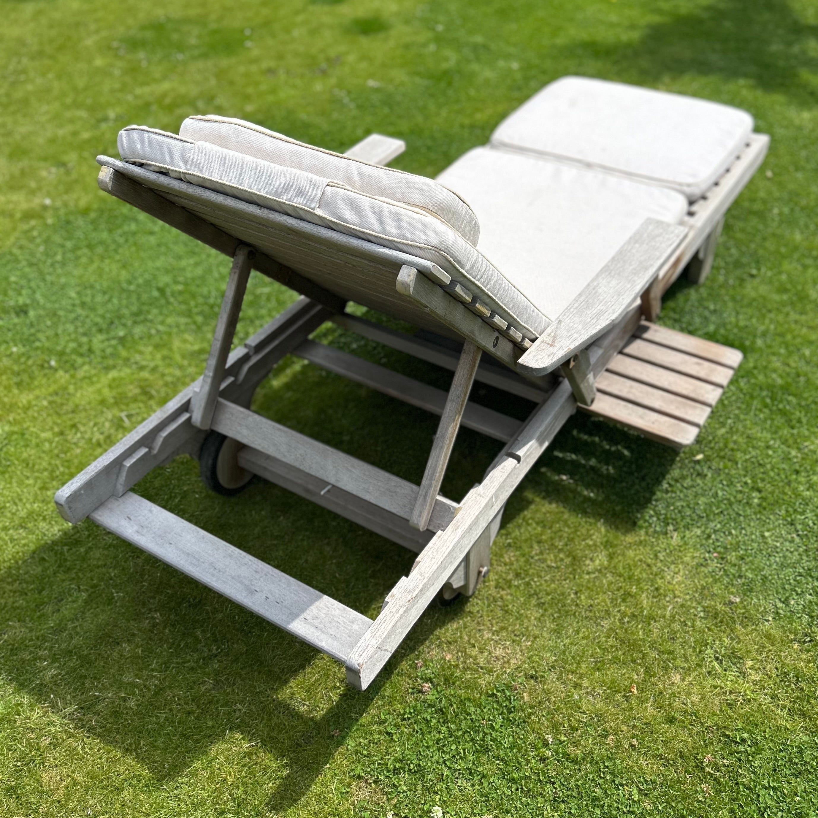 Garden Lounger With Cushion