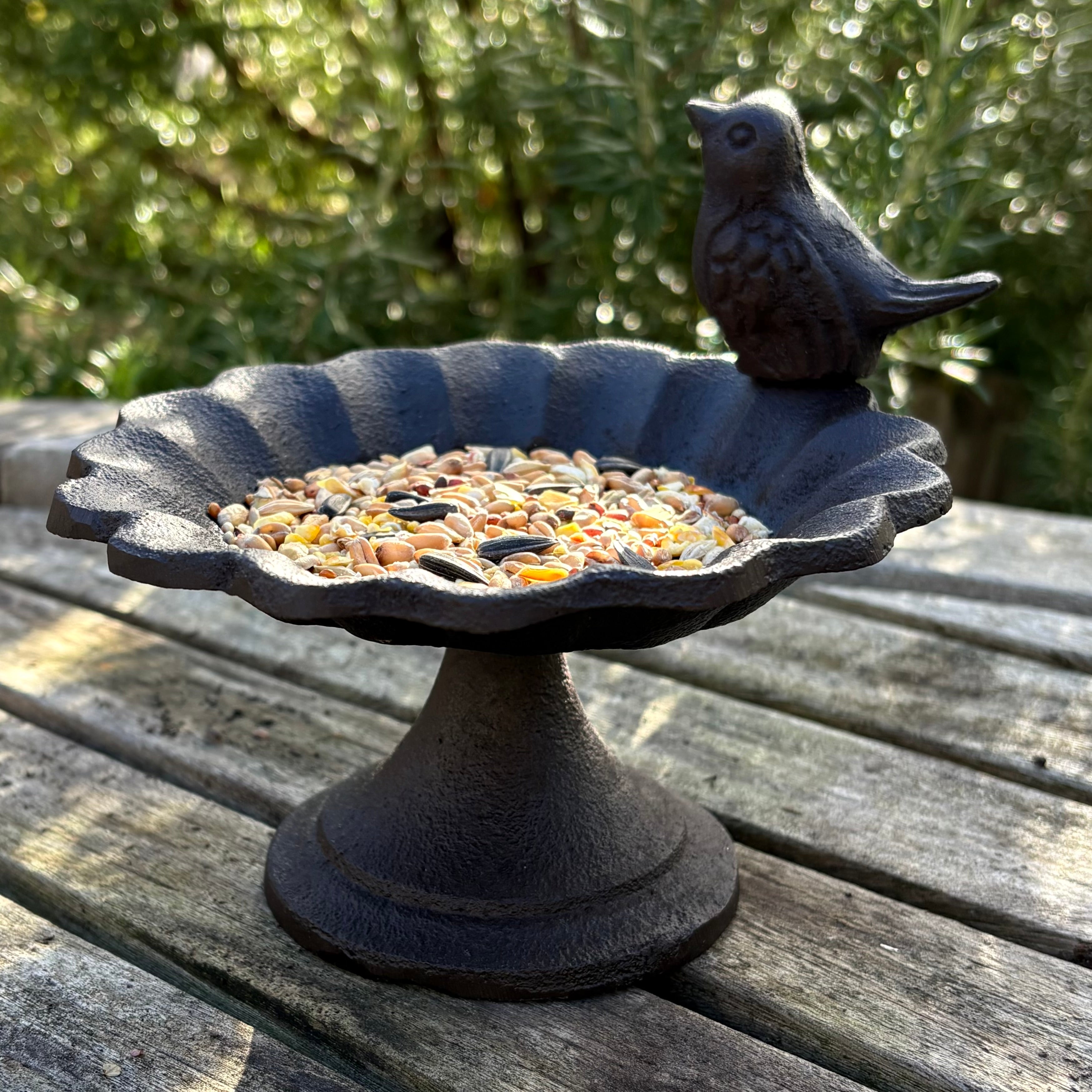 Decorative Iron Bird Bath/ Feeder