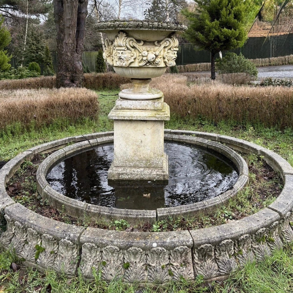 Classical Reconstituted Stone Garden Fountain