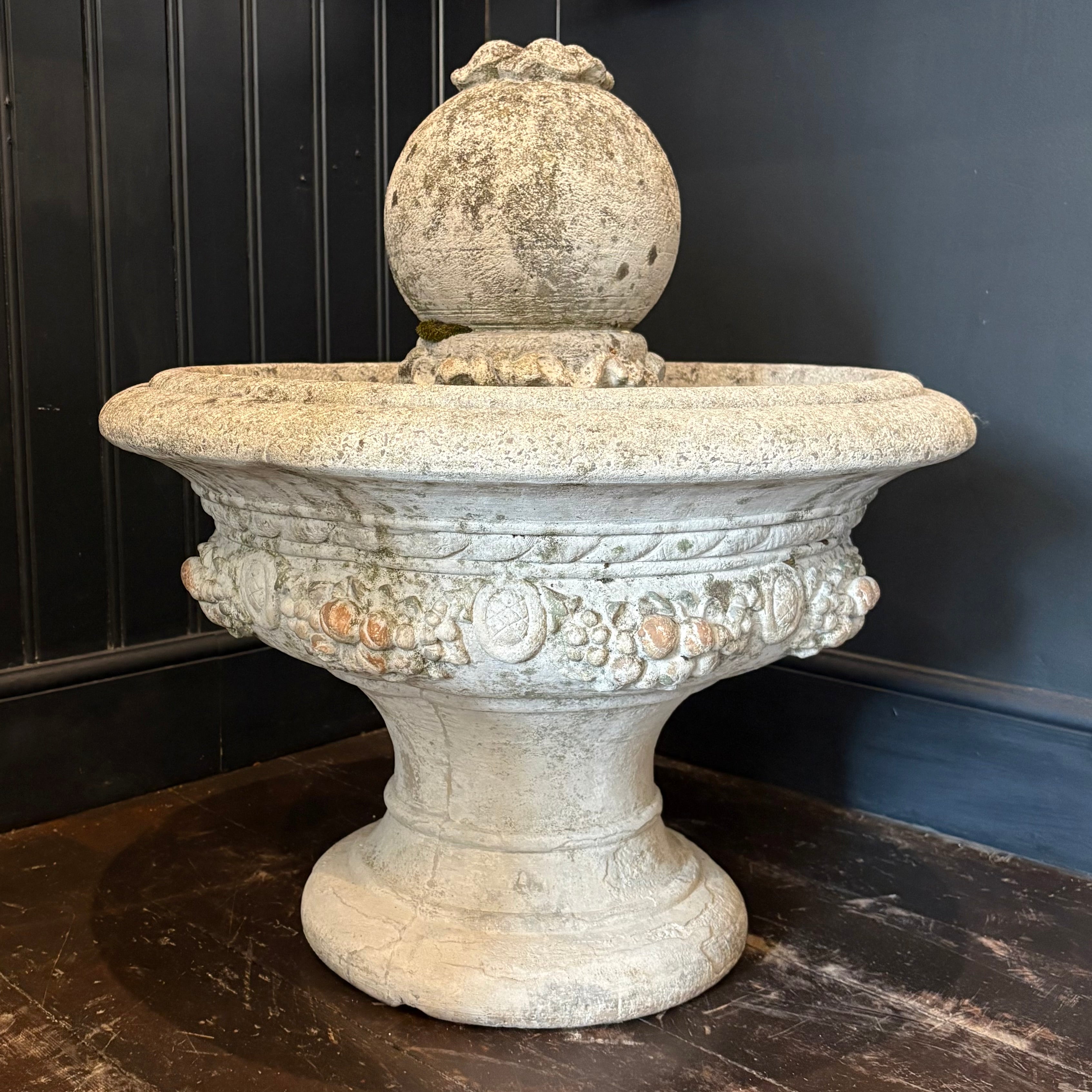 Pre-owned Water Feature