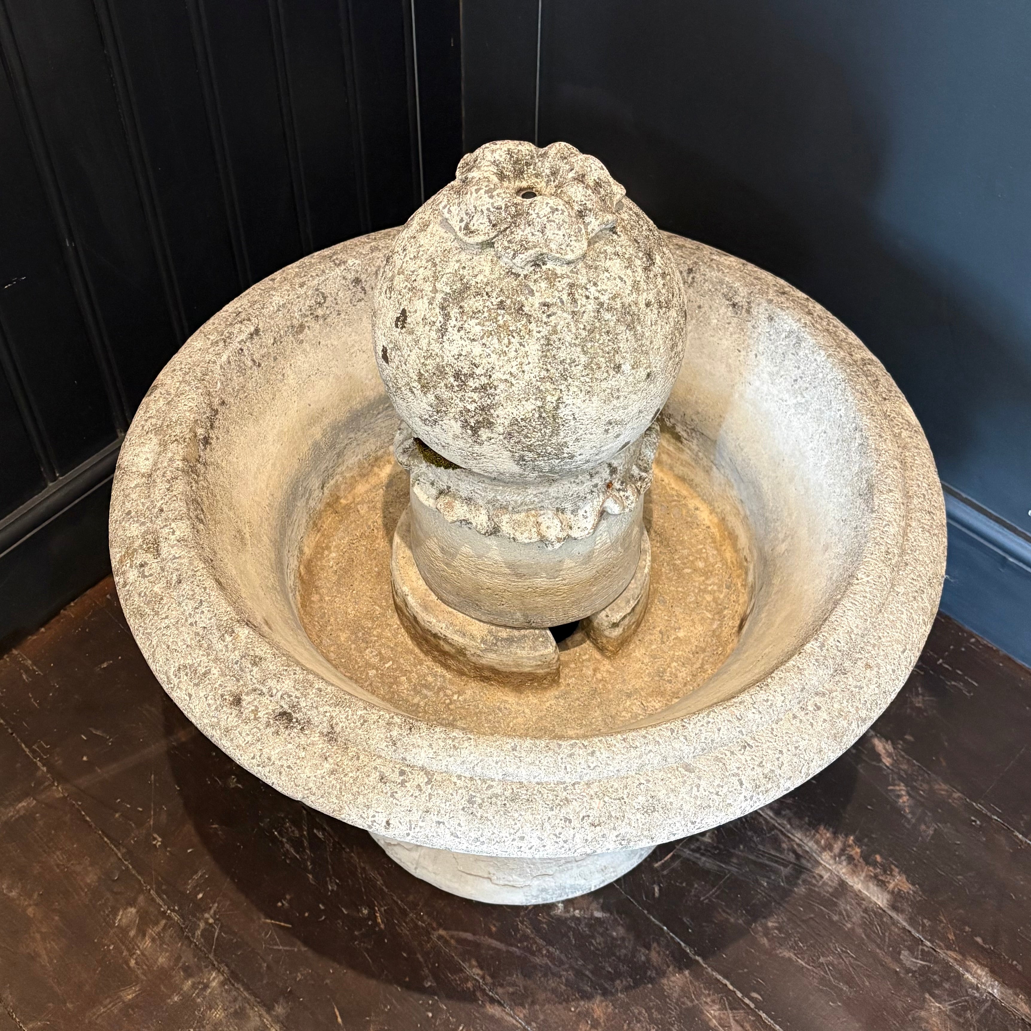 Pre-owned Water Feature