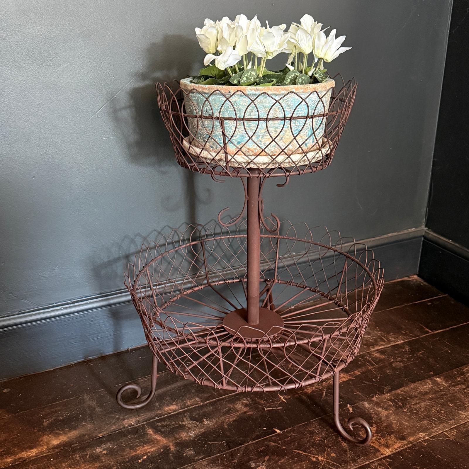 Tiered Wirework Etagere