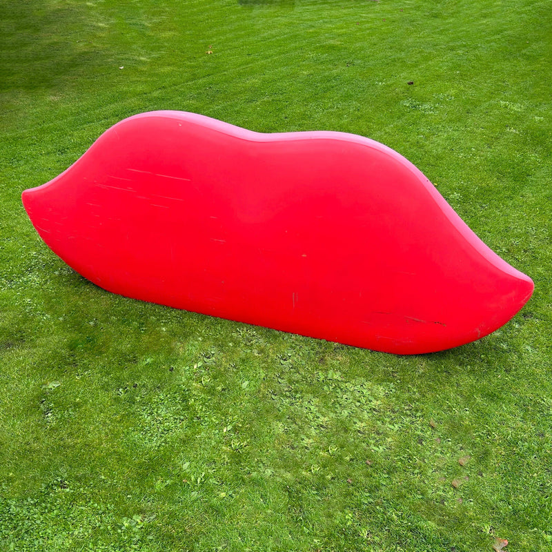 Bocca Sofa from the V&A Exhibition 'Surreal Things' Bocca Lips Sofa Henderson's 